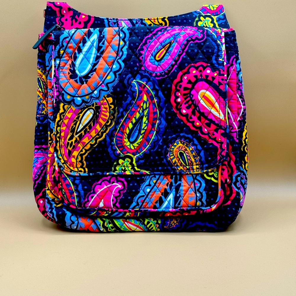 Vera Bradley Hobo Crossbody new w/o tags.  Twilight pattern collection.